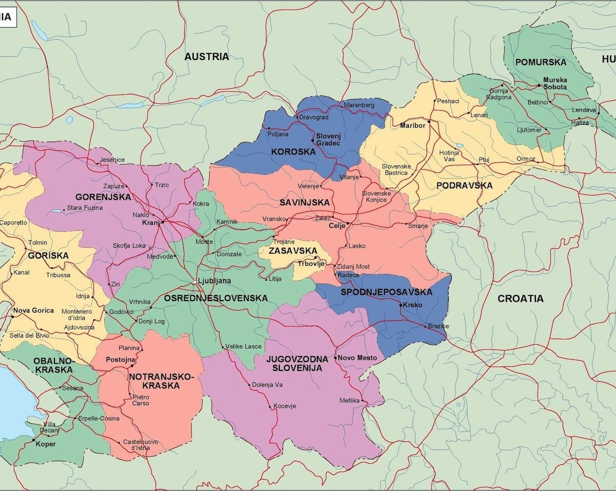 Mapa Slovinska politické